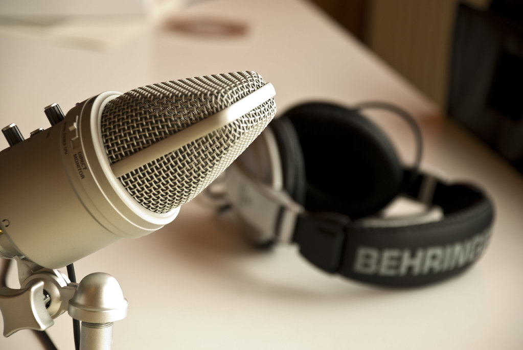 10 Self-Improvement Podcasts You Should Listen to in 2020